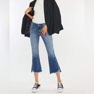 KanCan Aida mid-rise crop flare, size 28, NWOT